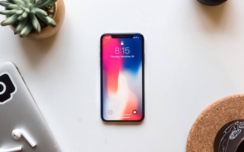 Wymiana wyświetlacza iPhone - oryginalny czy zamiennik?